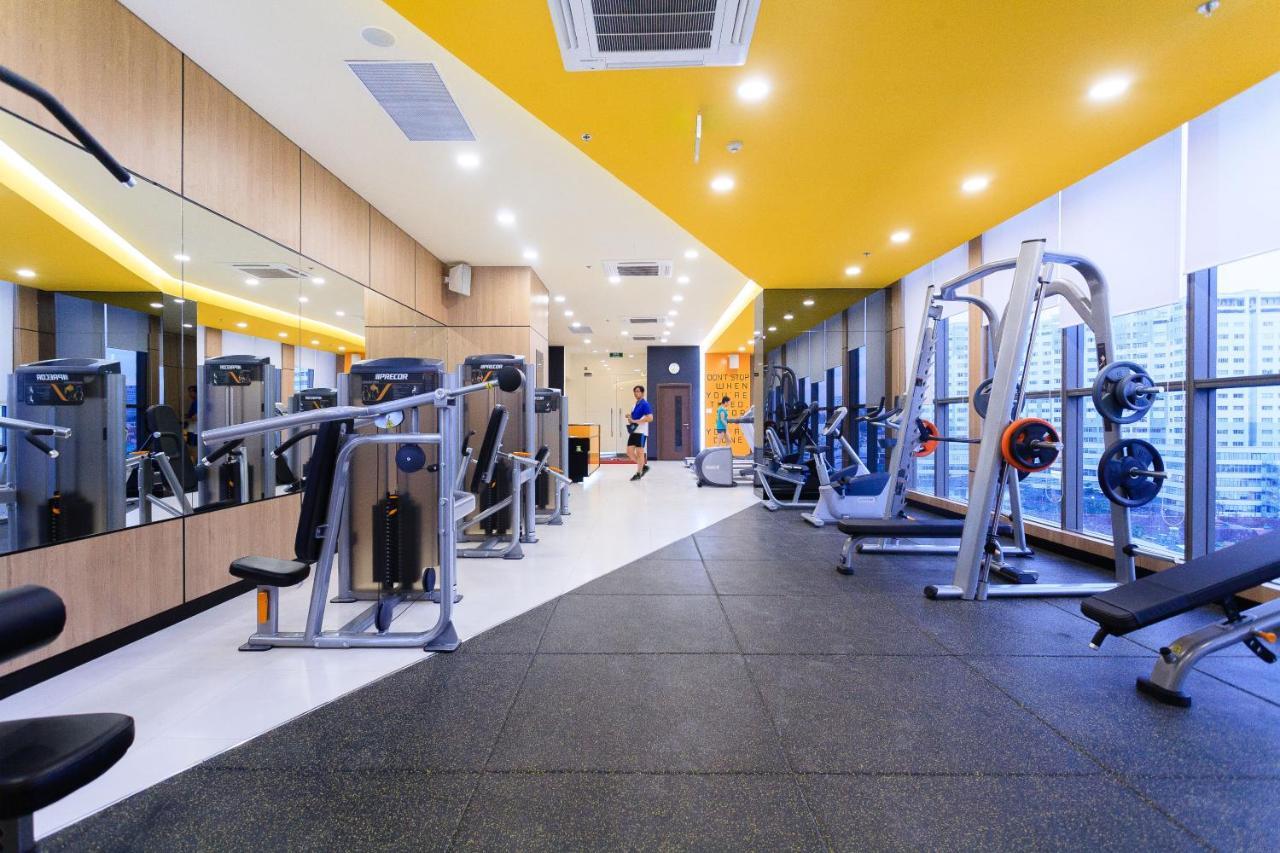 مدينة هوشي منه Rivergate Apartment - Gym & Pool المظهر الخارجي الصورة